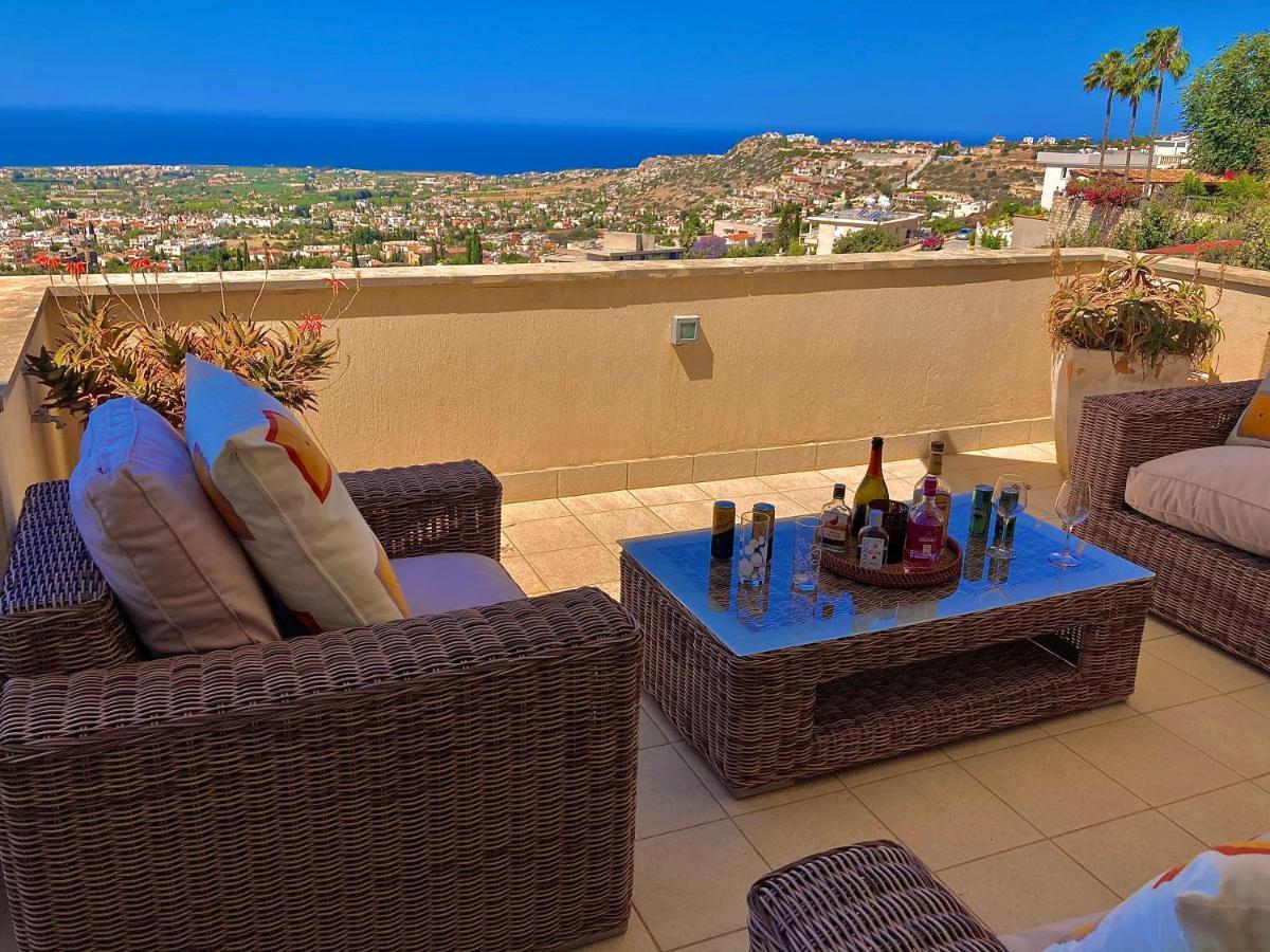 Beau Views Seven Apartment Peyia Luaran gambar
